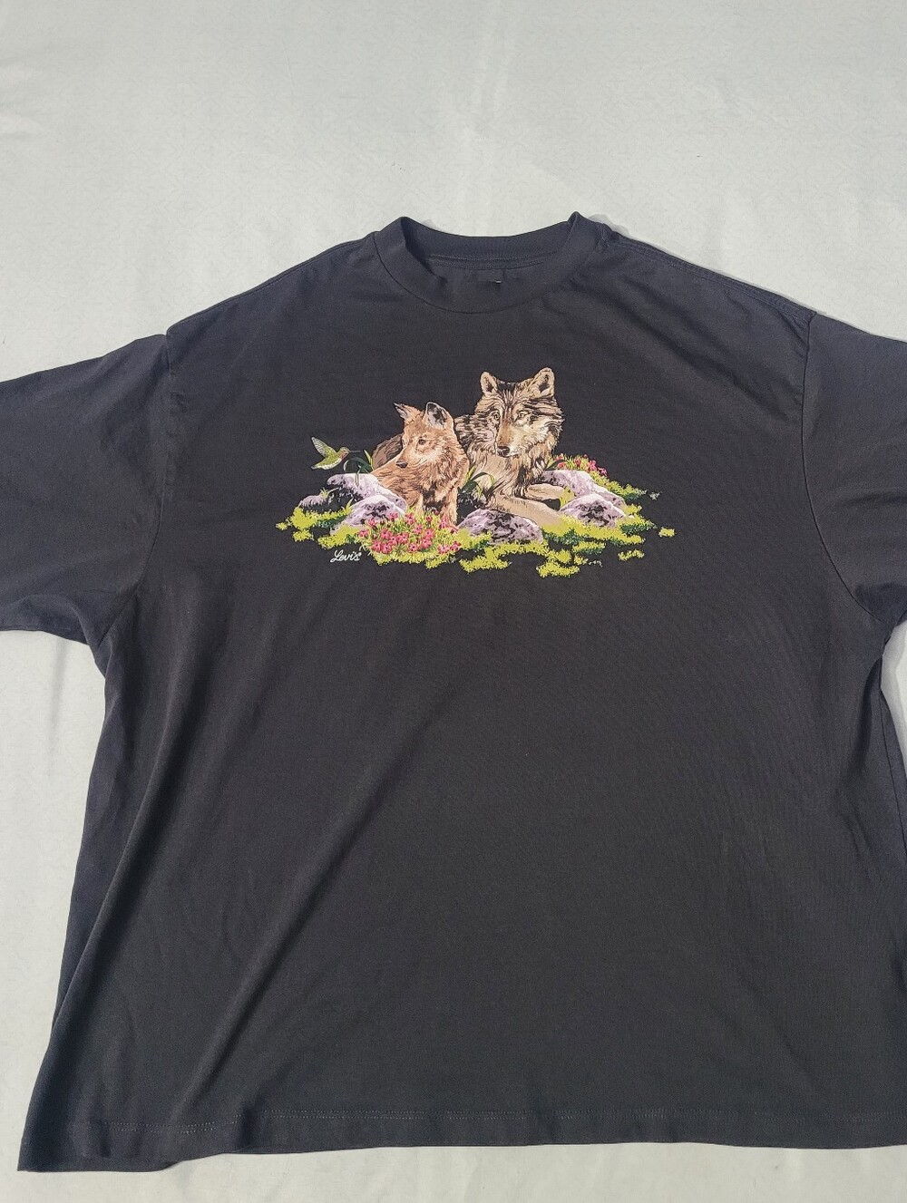 Levi's Red Tab Black T-Shirt Wild Wolves Graphic